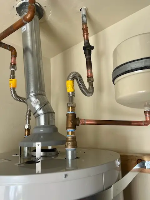 Water heater installation and plumbing repair in Baton Rouge